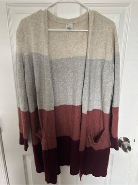 a new day Neutral and Burgundy Open-Front Colorblock Cardigan